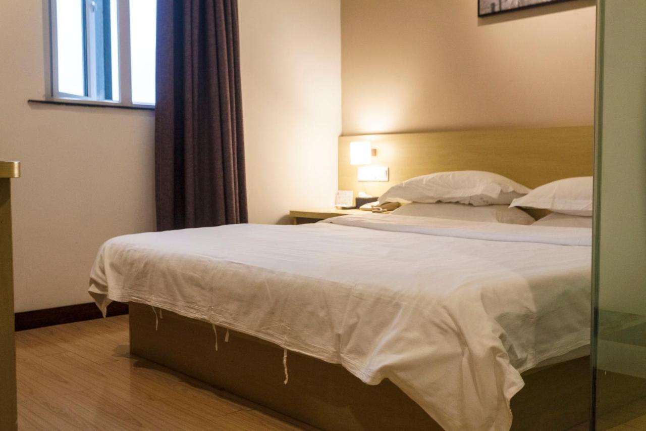 Weijing Express Hotel Changshu エクステリア 写真