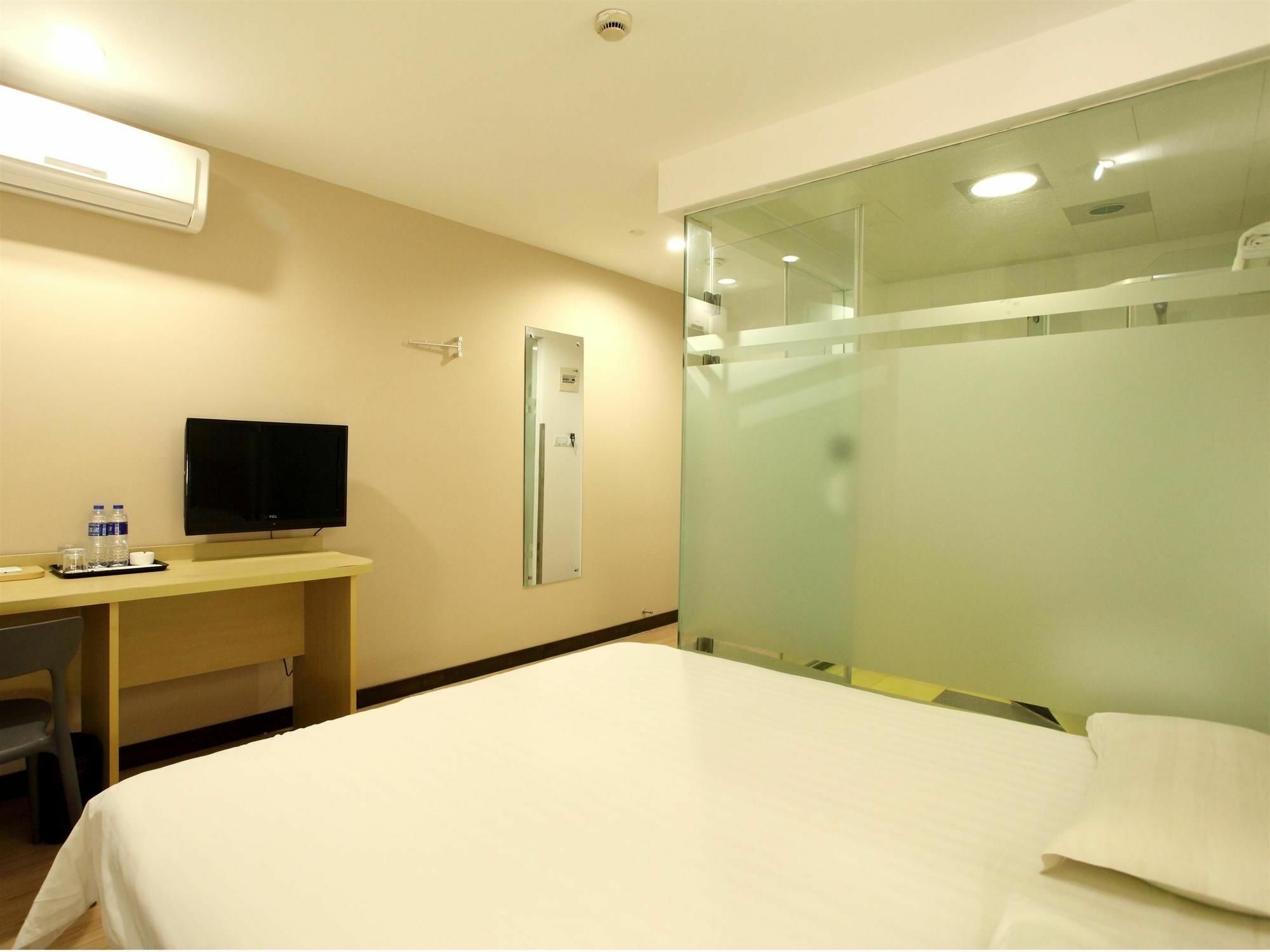 Weijing Express Hotel Changshu エクステリア 写真